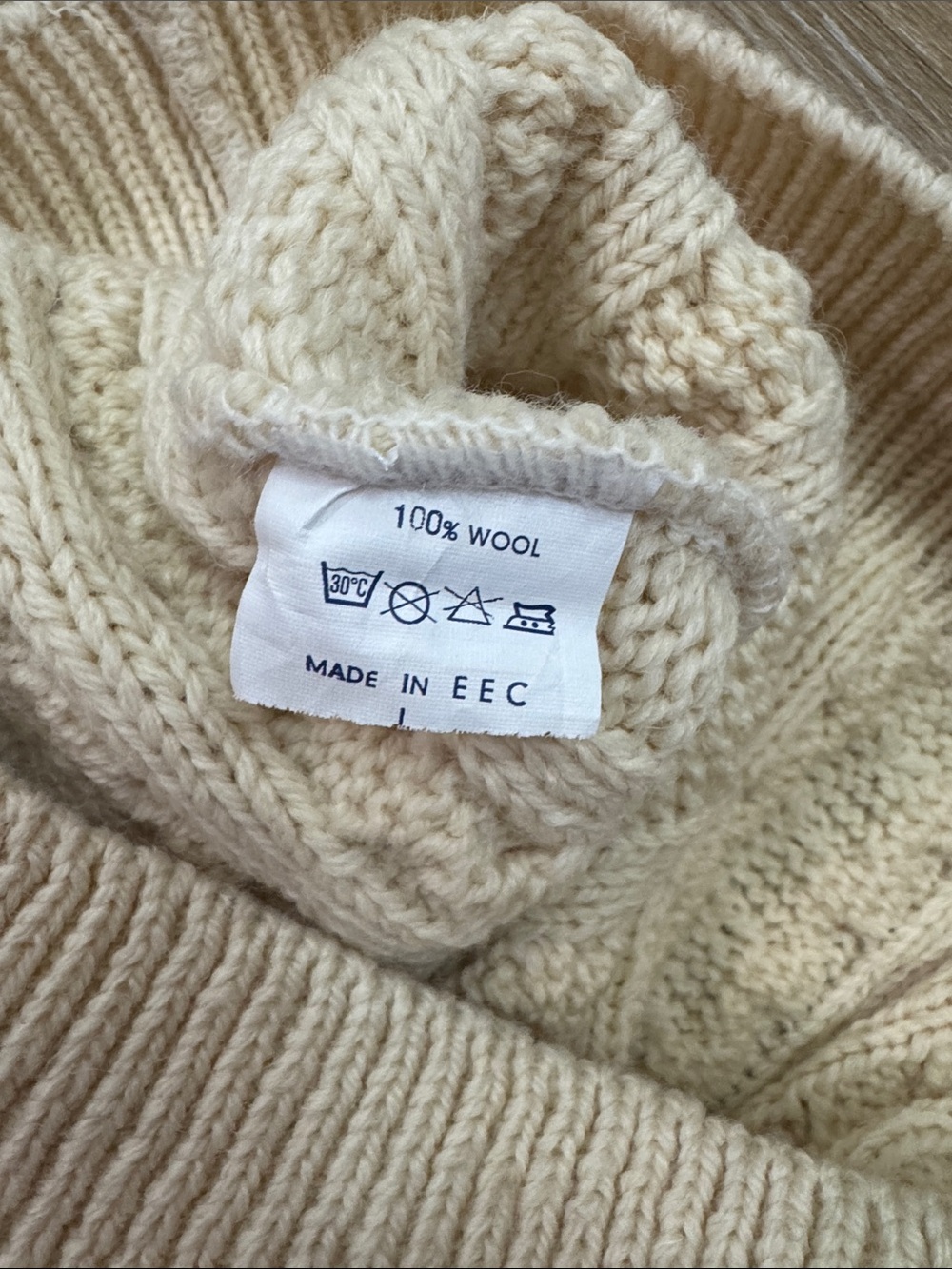 Blarney Vintage Aran Irish Fisherman Cable Knit Wool Clover Embroidered Sweater - Picture 5 of 7
